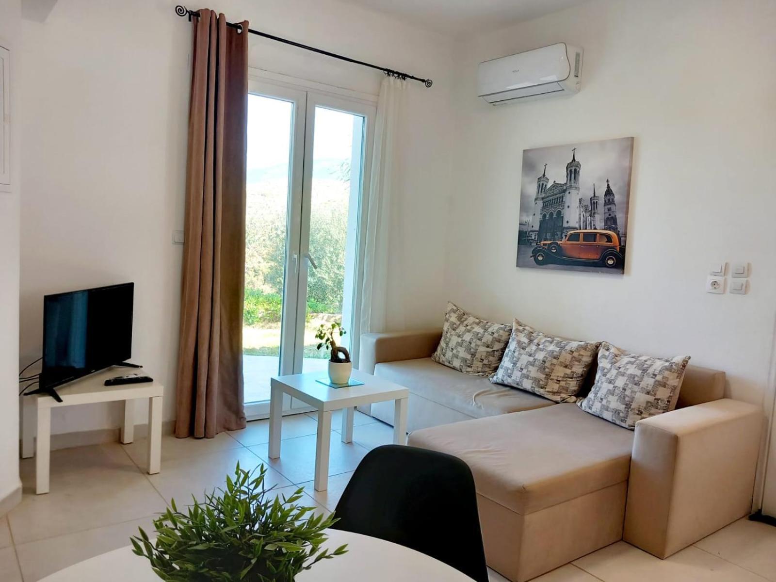 4T Apartments Аргостолион Екстериор снимка